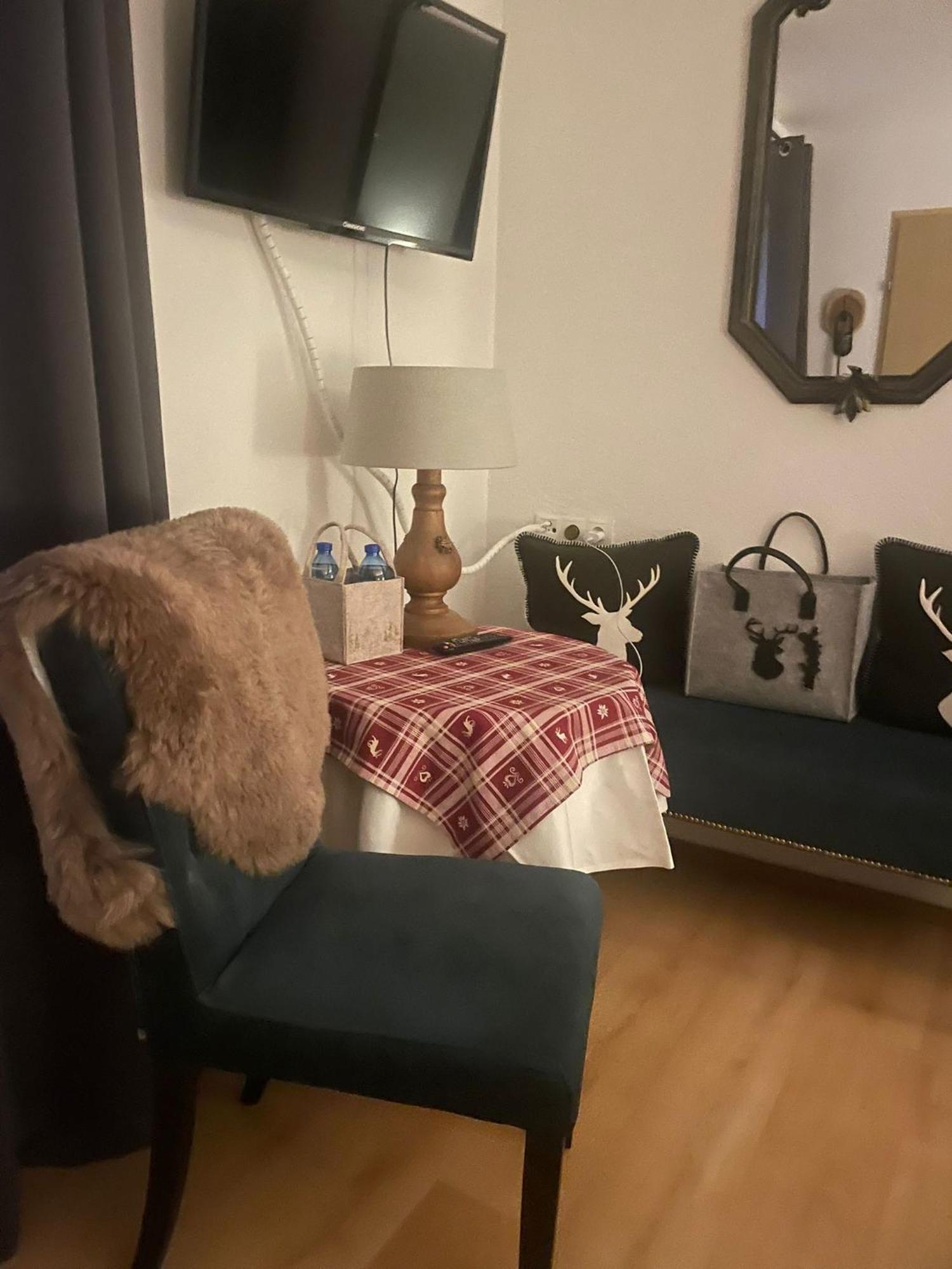 Hirschstube Nauders B&B 외부 사진