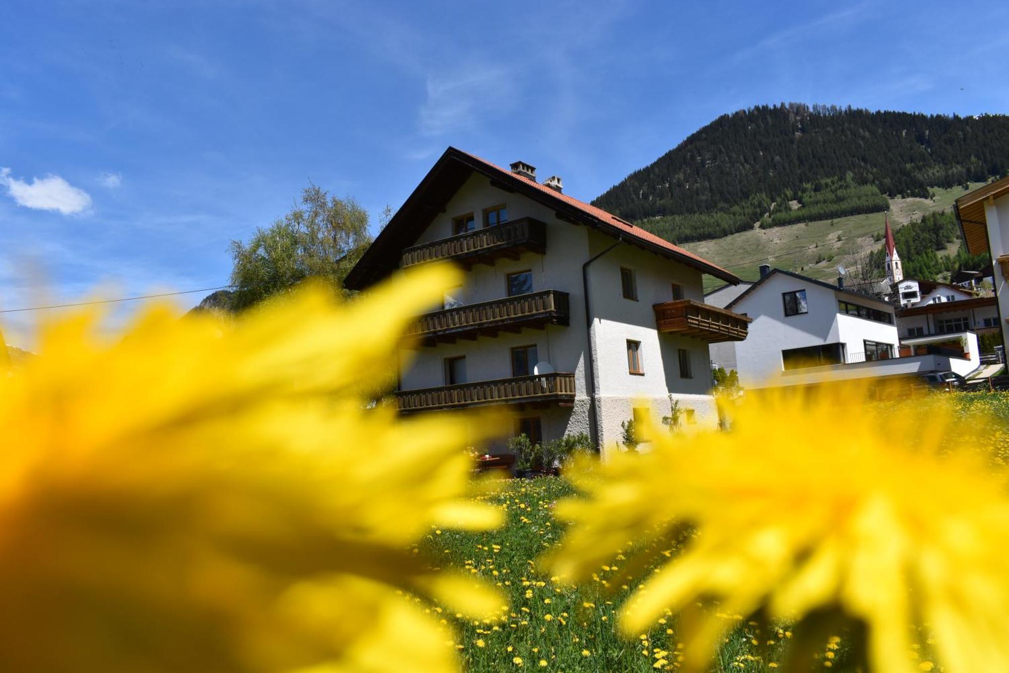 Hirschstube Nauders B&B 외부 사진