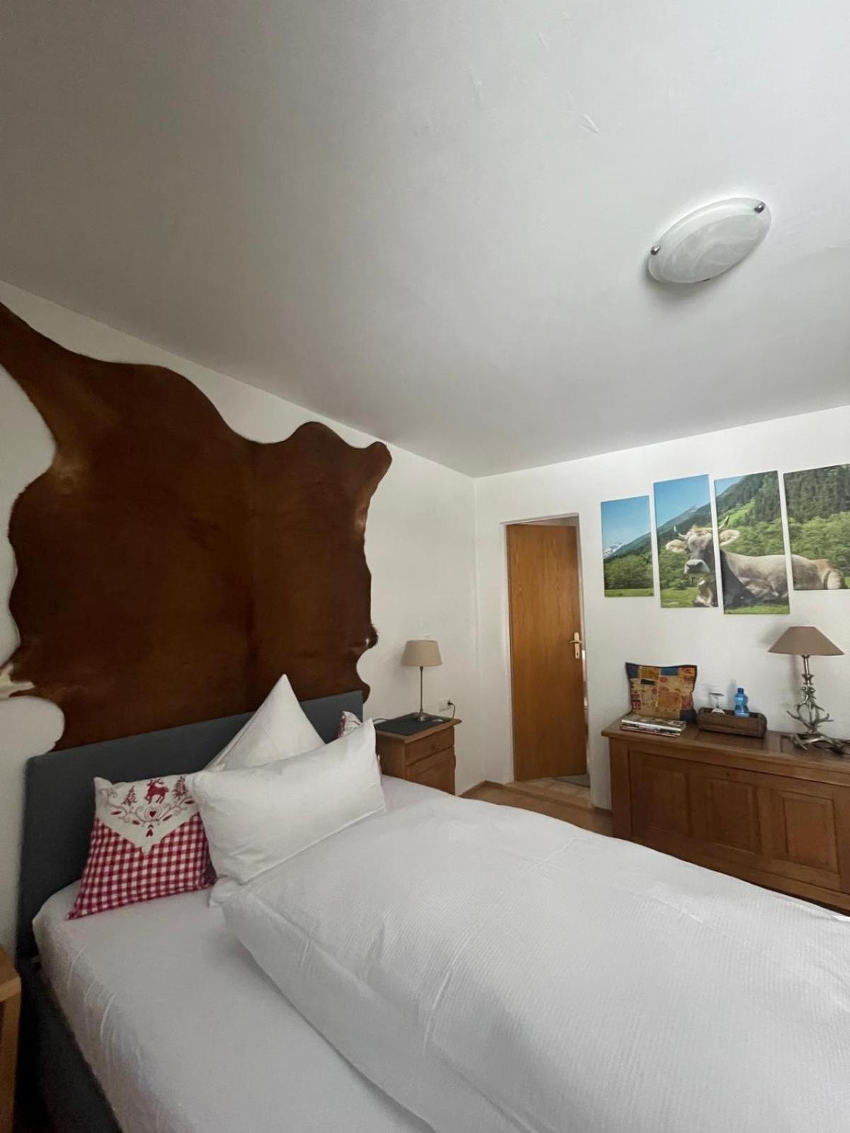 Hirschstube Nauders B&B 외부 사진